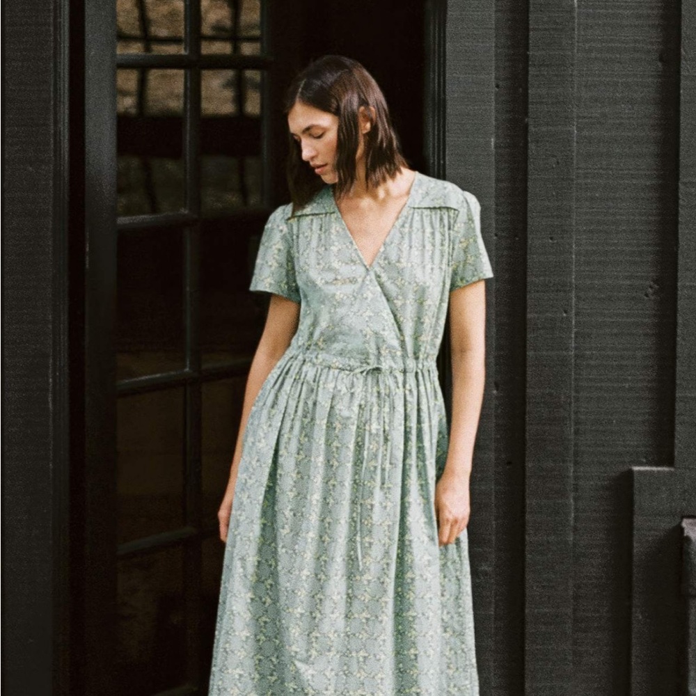 Green Midi Wrap Tie Front Sundress with Flutter Sleeves